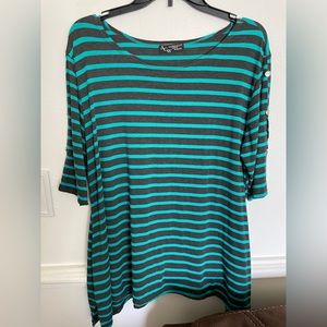 Cute stripe top with button sleeve detail